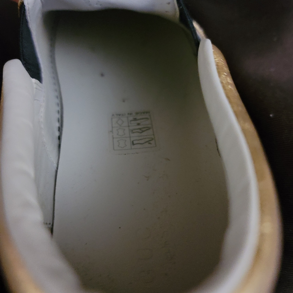 Gucci slip ons - Picture 3 of 5